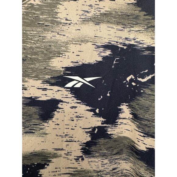 Reebok Size XL Navy Gray Camo Print Short Sleeve Men's Athletic Workout Tee - Picture 5 of 8